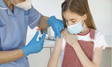 «Вакцина проти ВПЛ:  щеплення, яке «працює на випередження» раку»